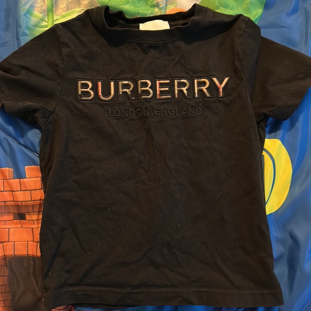 Burberry t-shirt fairly worn